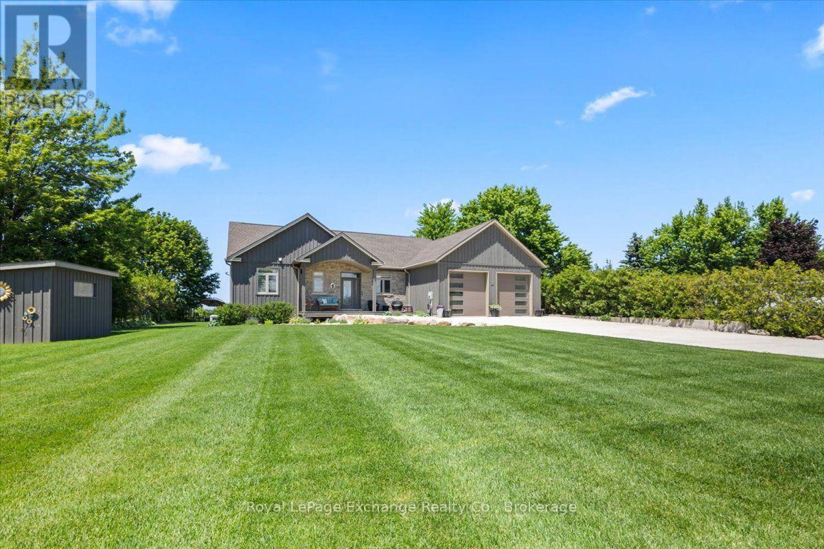 810 LAKE RANGE DRIVE