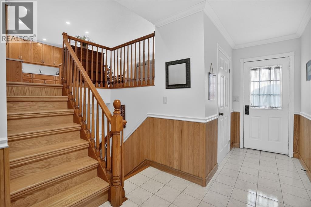 4084 Bluepoint DRIVE