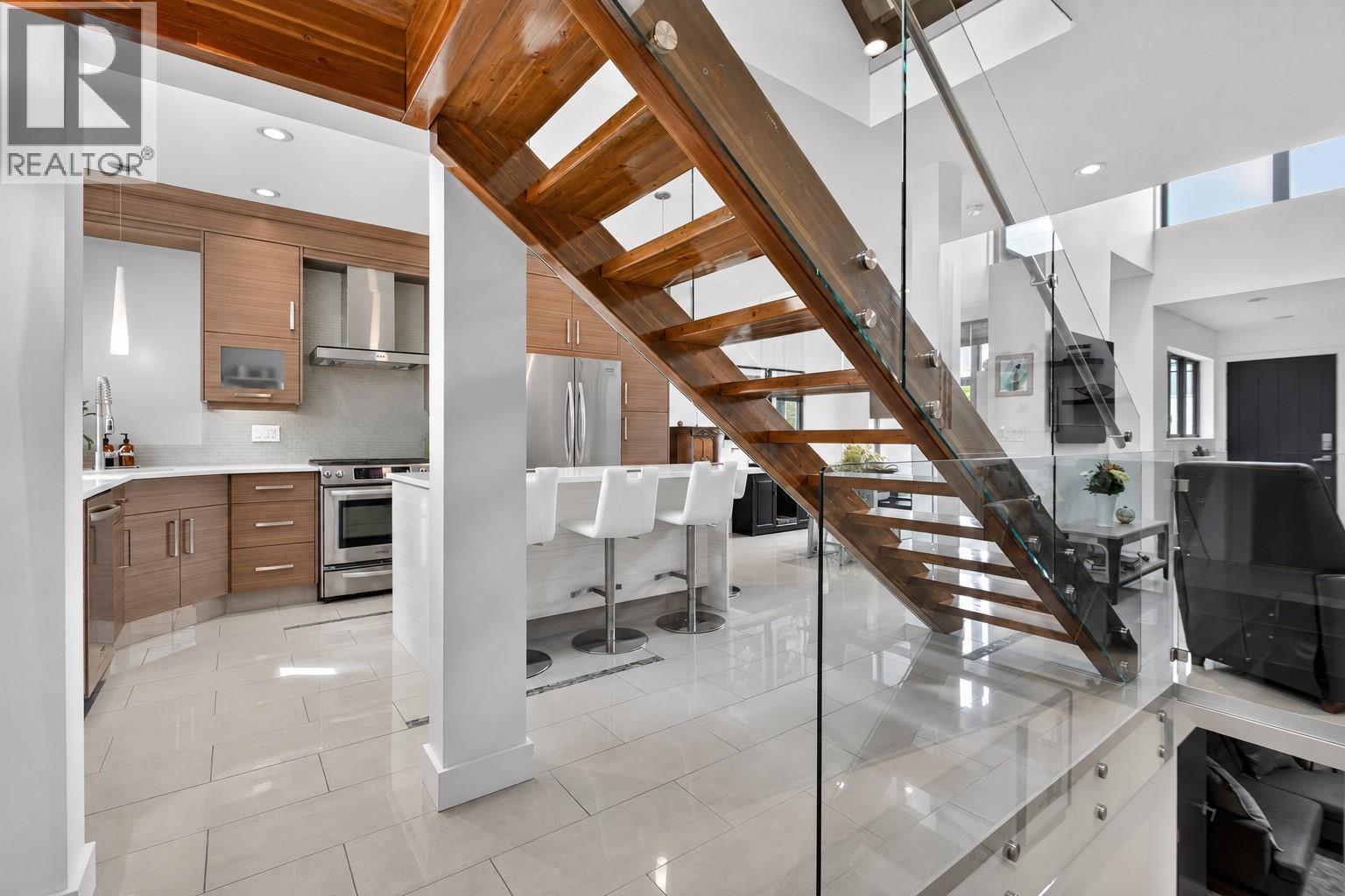 433 Churchill Avenue Unit# 102