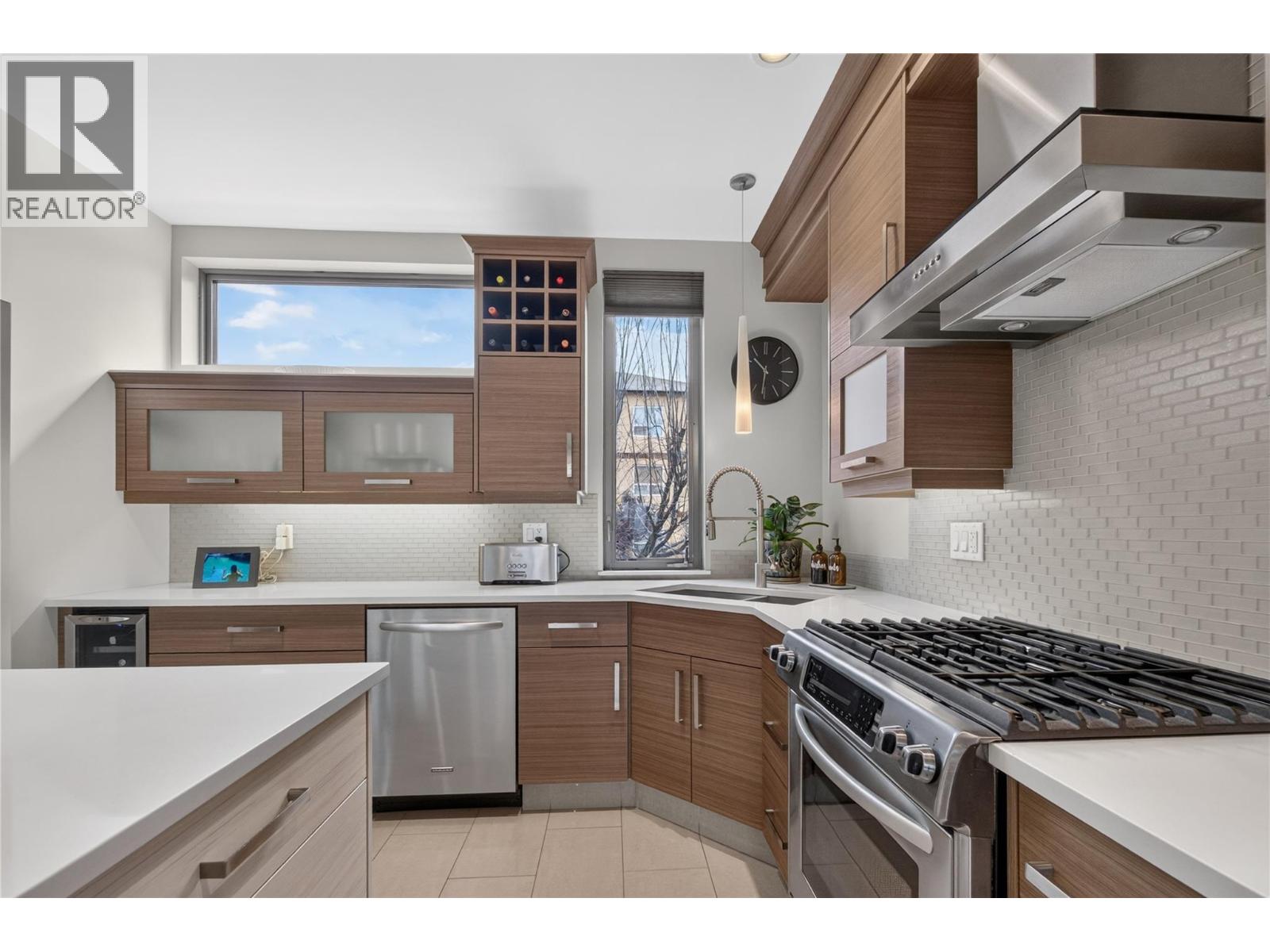 433 Churchill Avenue Unit# 102