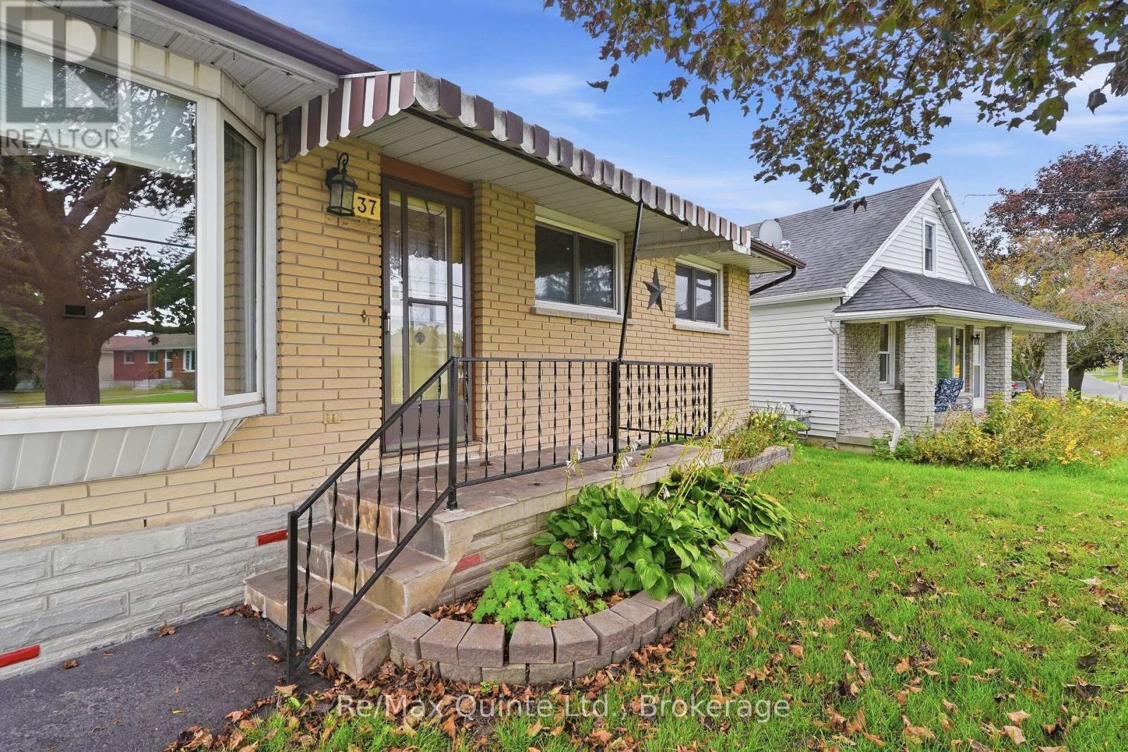 237 BYRON STREET