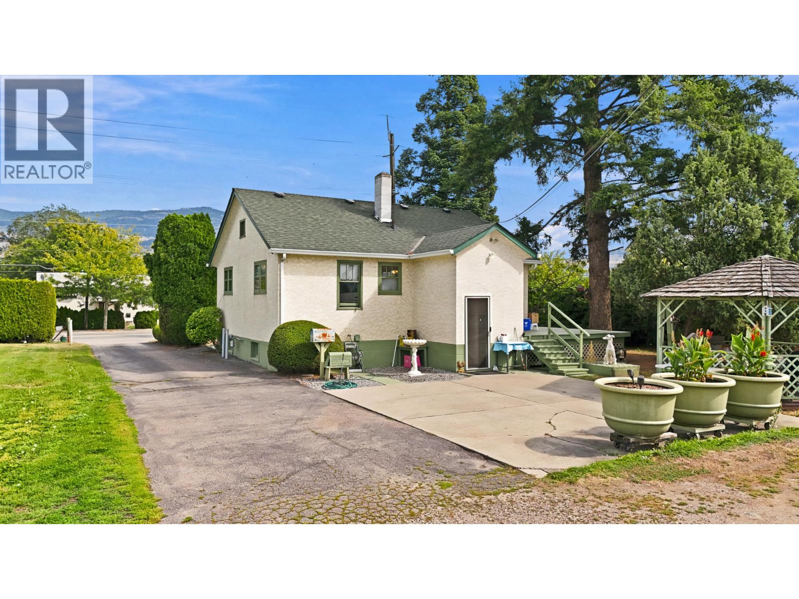 1666 Rutland Road