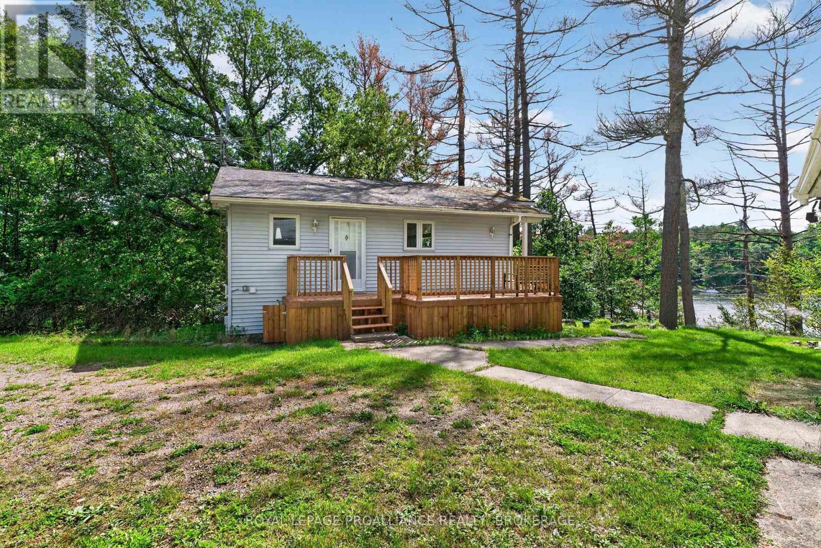 39 RUGGED LANE
