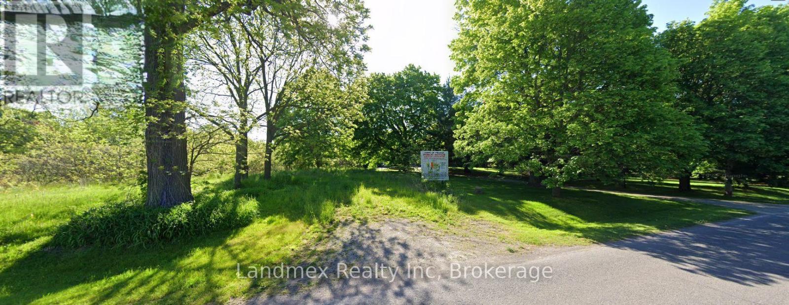 CON 9 PT LOT 15 MAPLE STREET