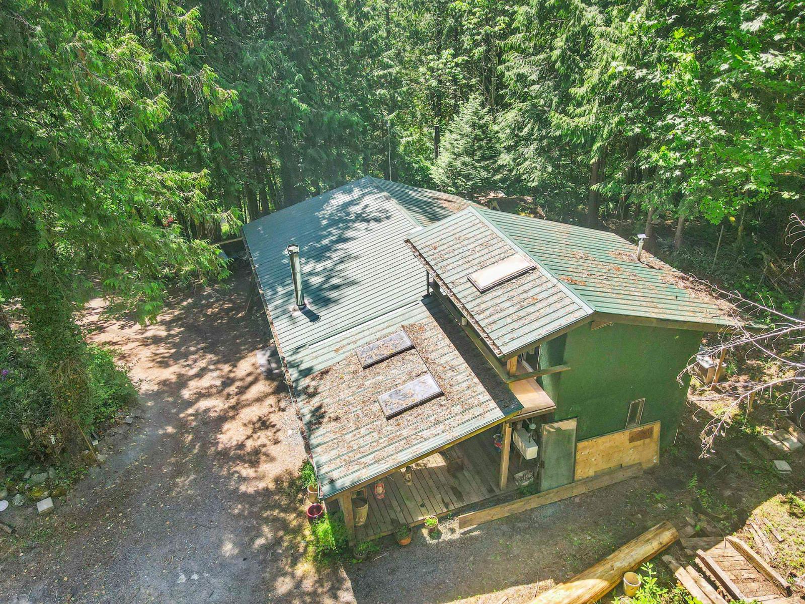 4139 SLESSE ROAD, Chilliwack River Valley