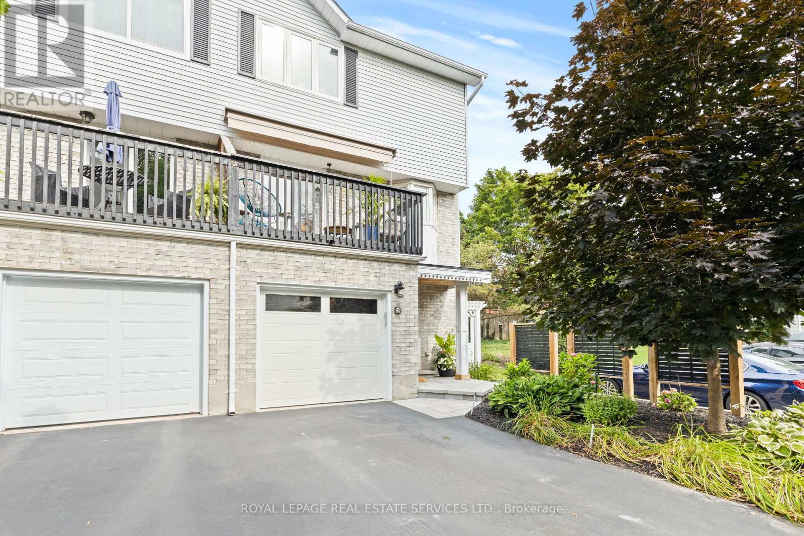 5 - 2303 MARINE DRIVE