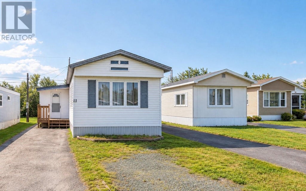 11 HUSSEY DRIVE, ST. JOHNS, NF A1A 4Y7 - Image 3501593515.jpeg?d=l