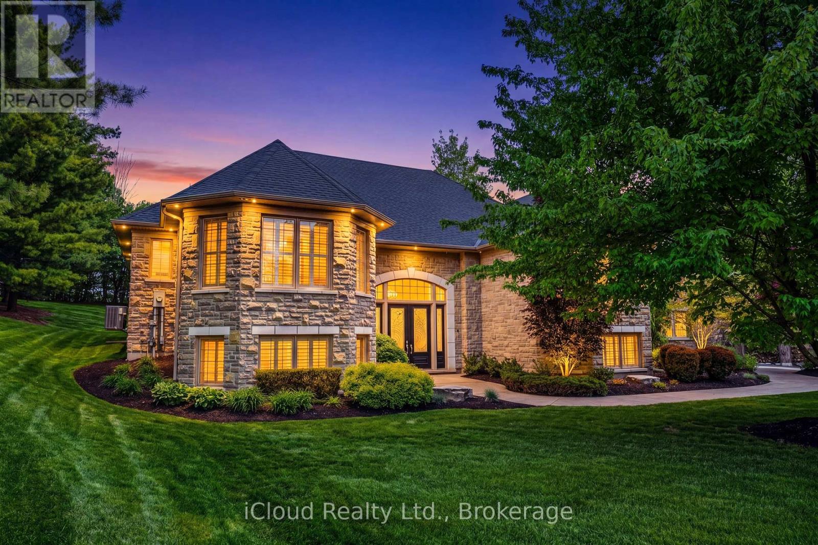 845 HIDDEN VALLEY ROAD