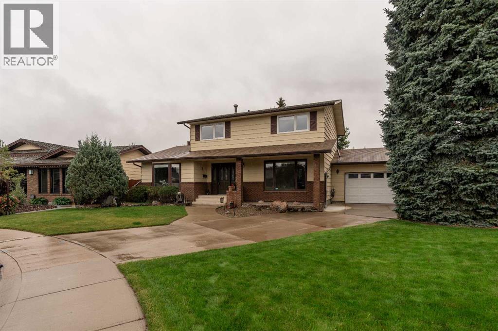310 Kings Bay S