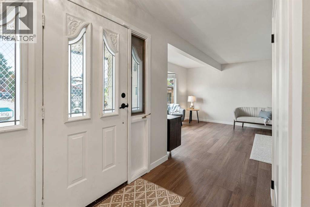 310 Kings Bay S