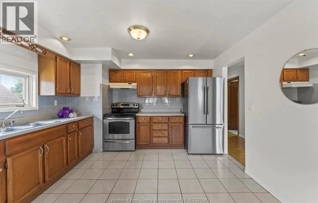 1637 Drouillard Unit# Upper