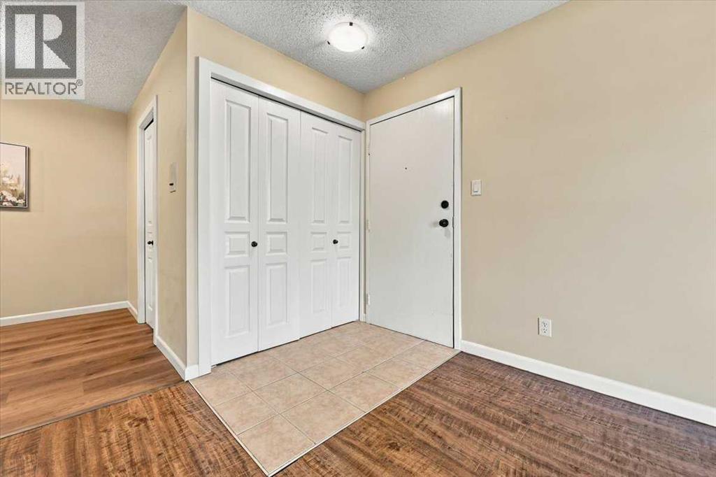 424, 6400 Coach Hill Road SW