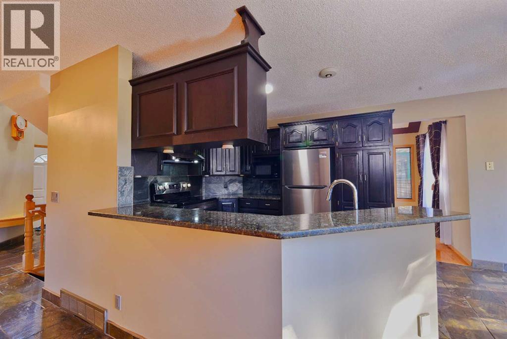 131 Hawkstone Drive NW