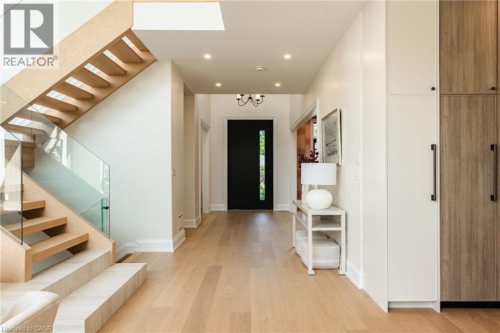 61 HIGHLAND Road
