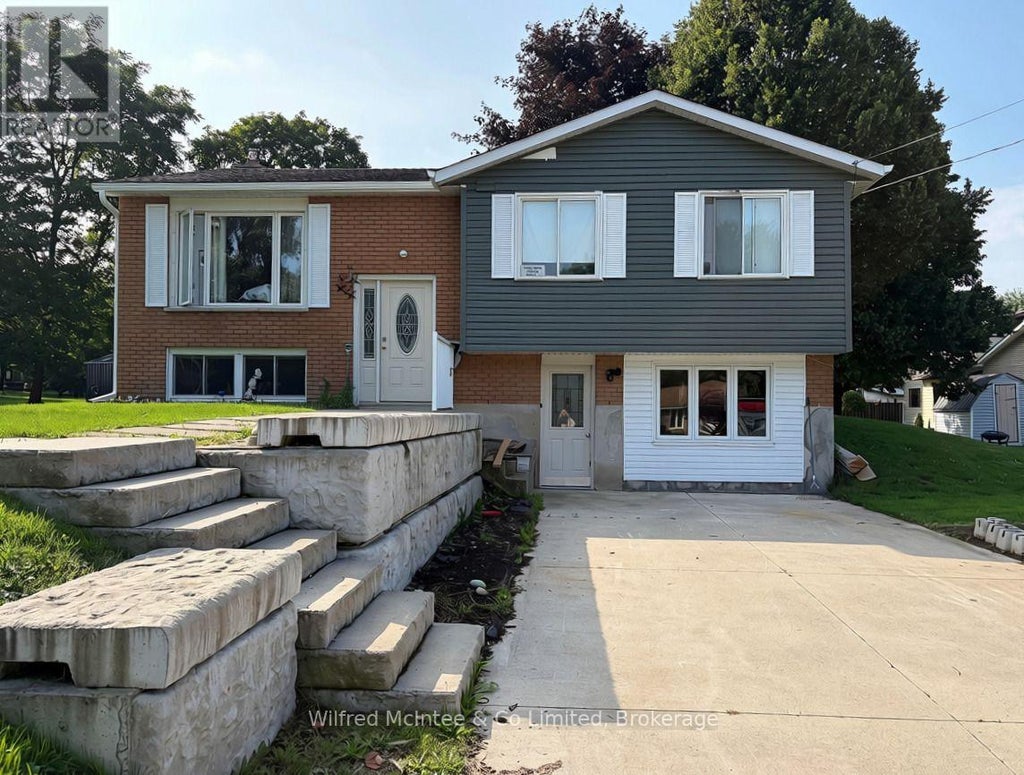 2 PARKVIEW COURT, BROCKTON, ON N0G 2V0 - Image 1175025499.jpeg?d=l
