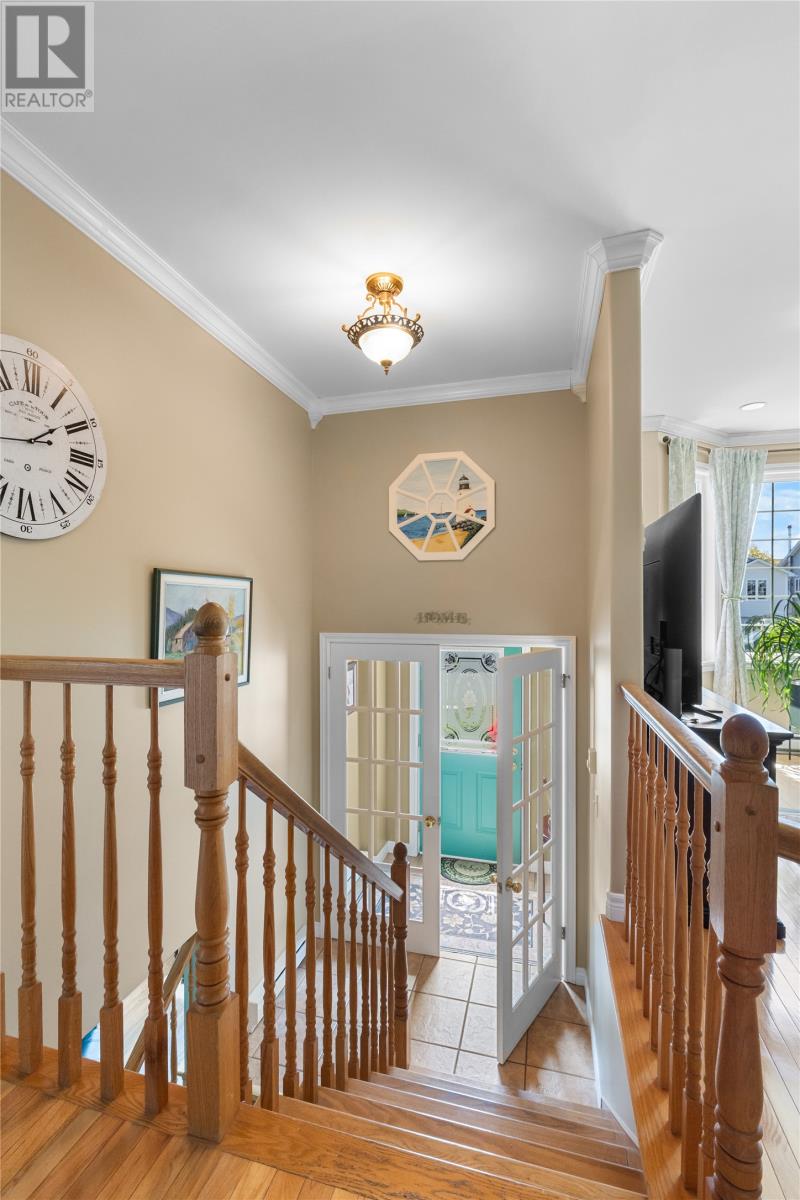 3 Hodder Place