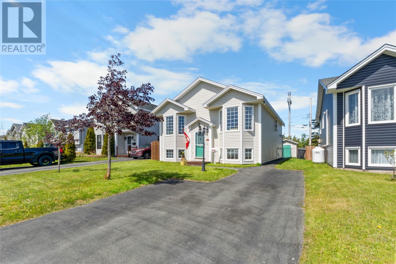 3 Hodder Place