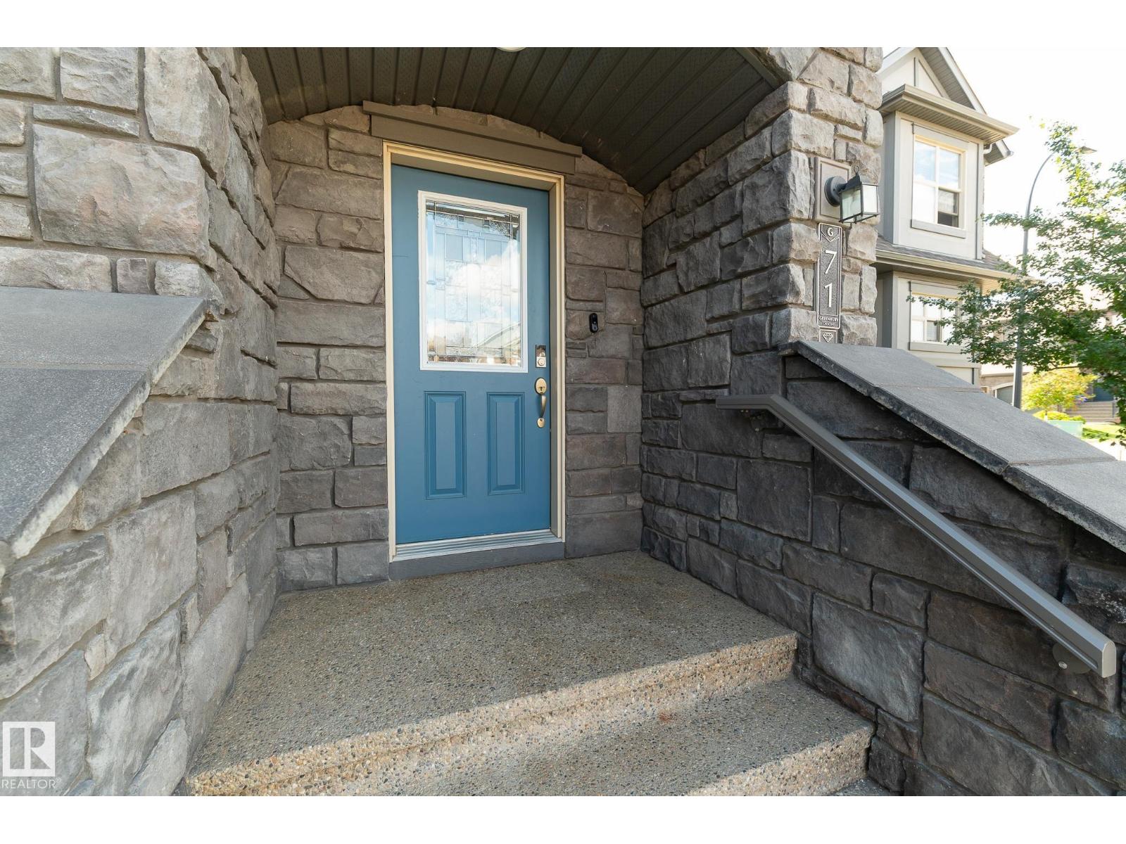 71 GREENBURY CR