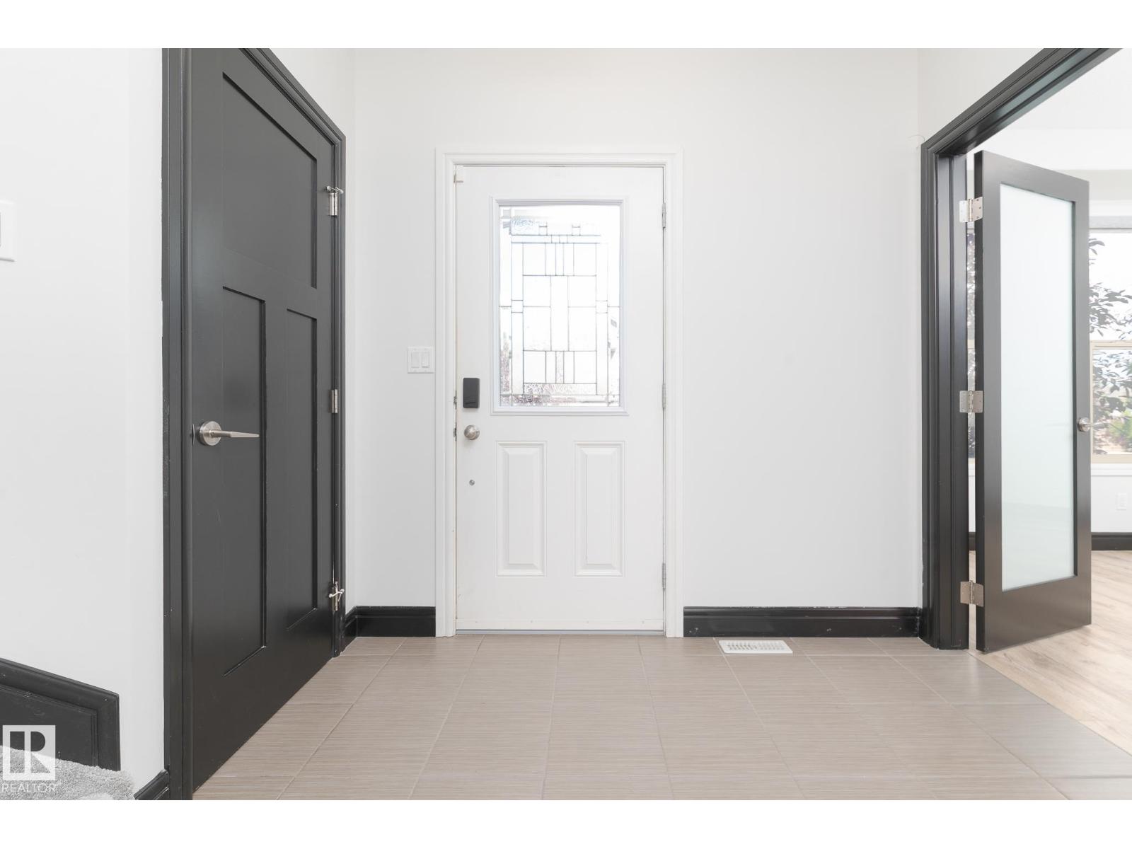 71 GREENBURY CR