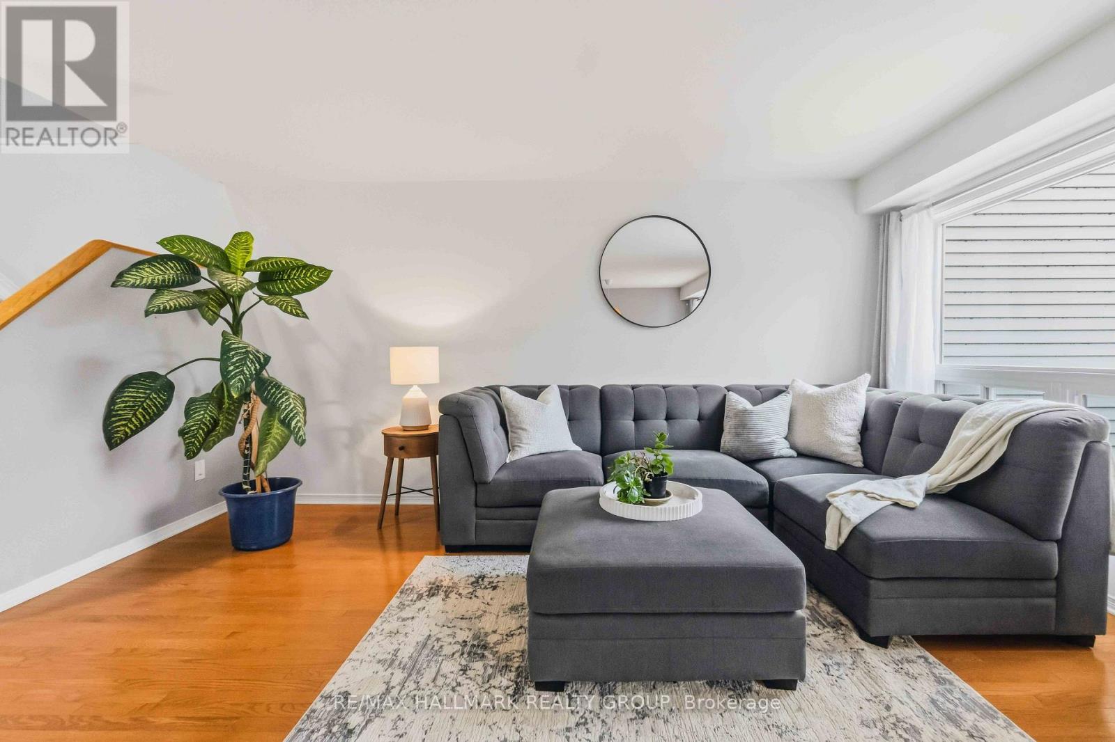 6 MARAVISTA DRIVE