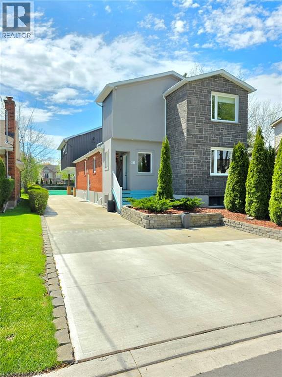 16 FOREST HILL Road