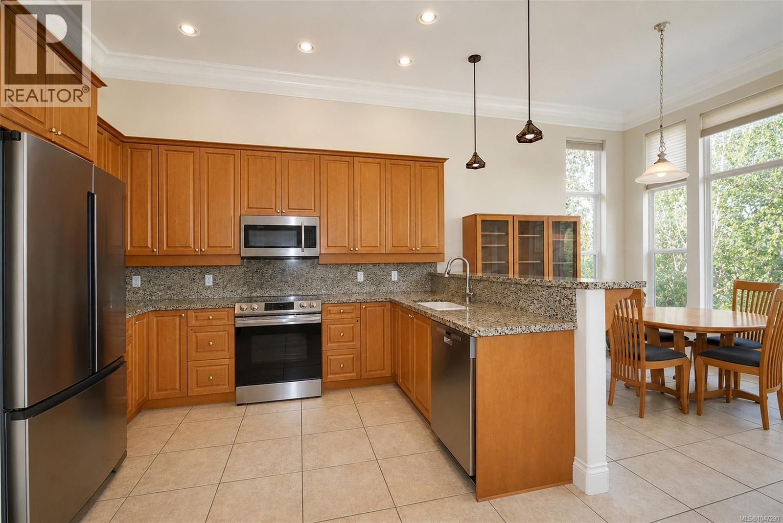 1369 Britannia Dr