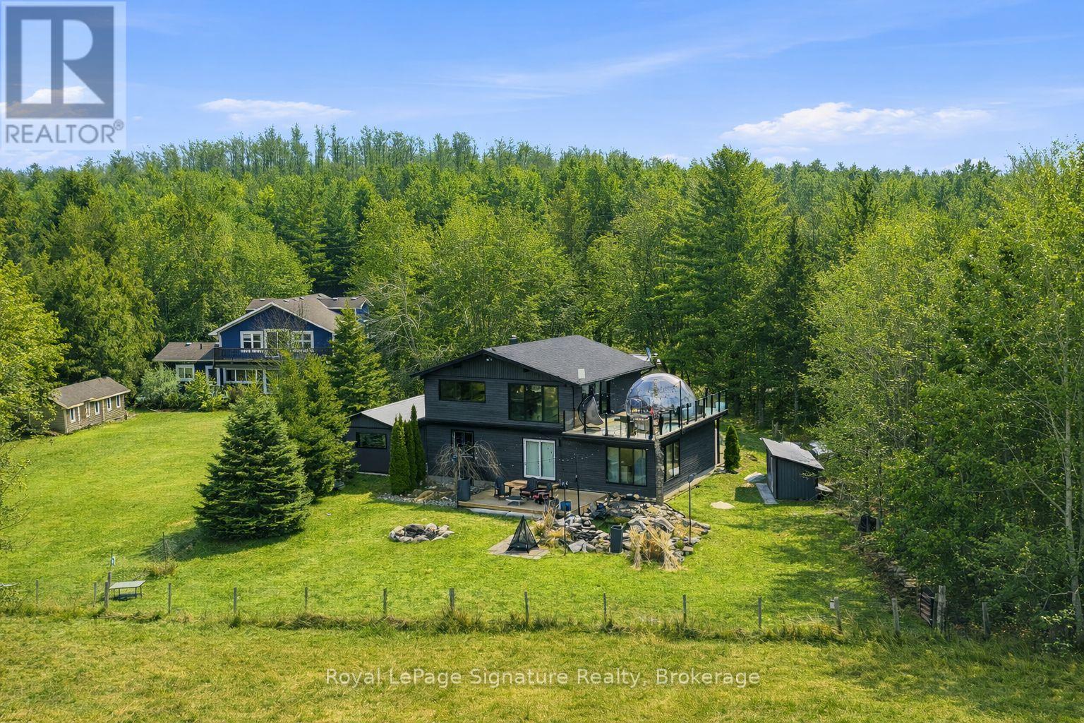 194552 13 GREY ROAD