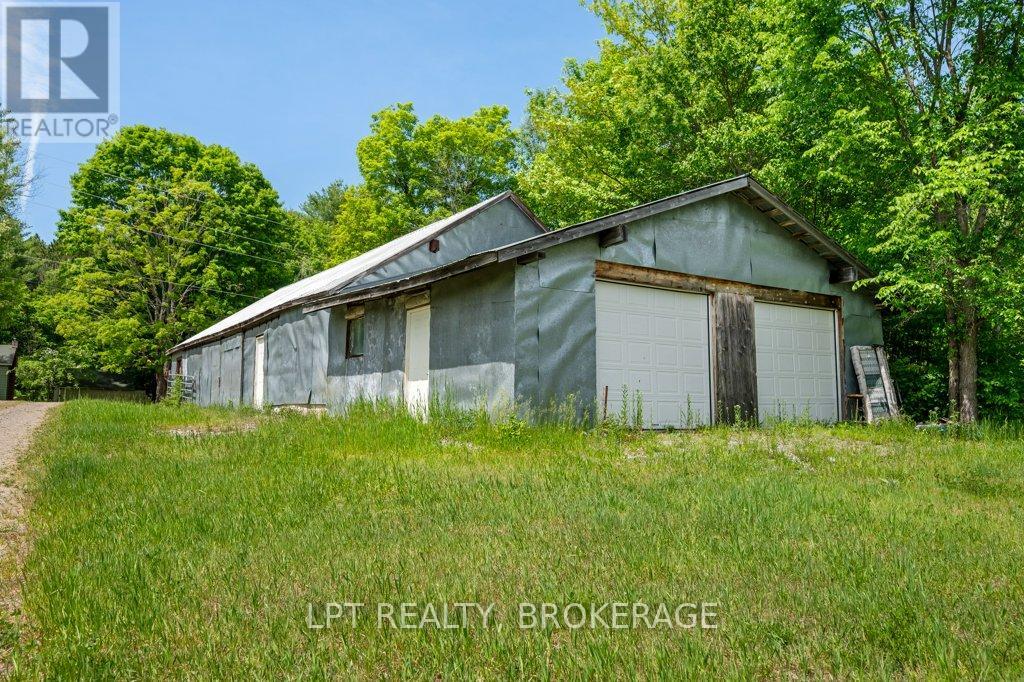 4342 HENDERSON ROAD