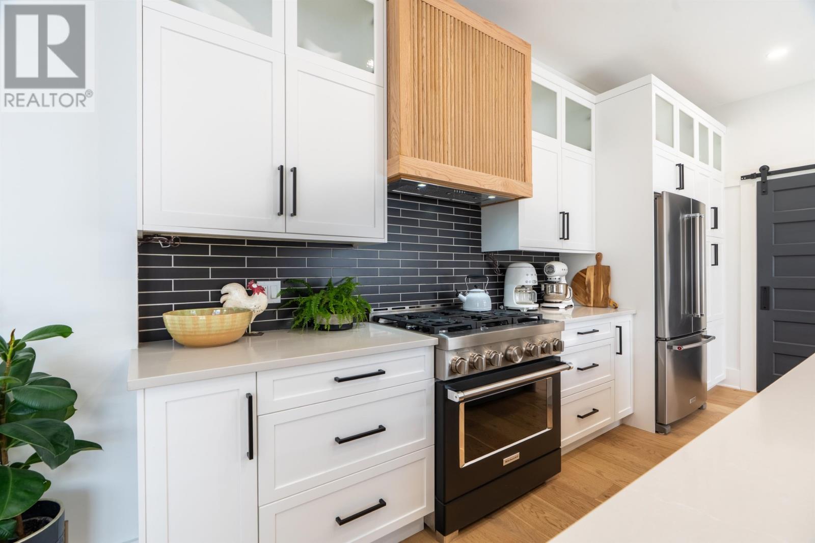 20 NORTH RIVER Road - Photo 3