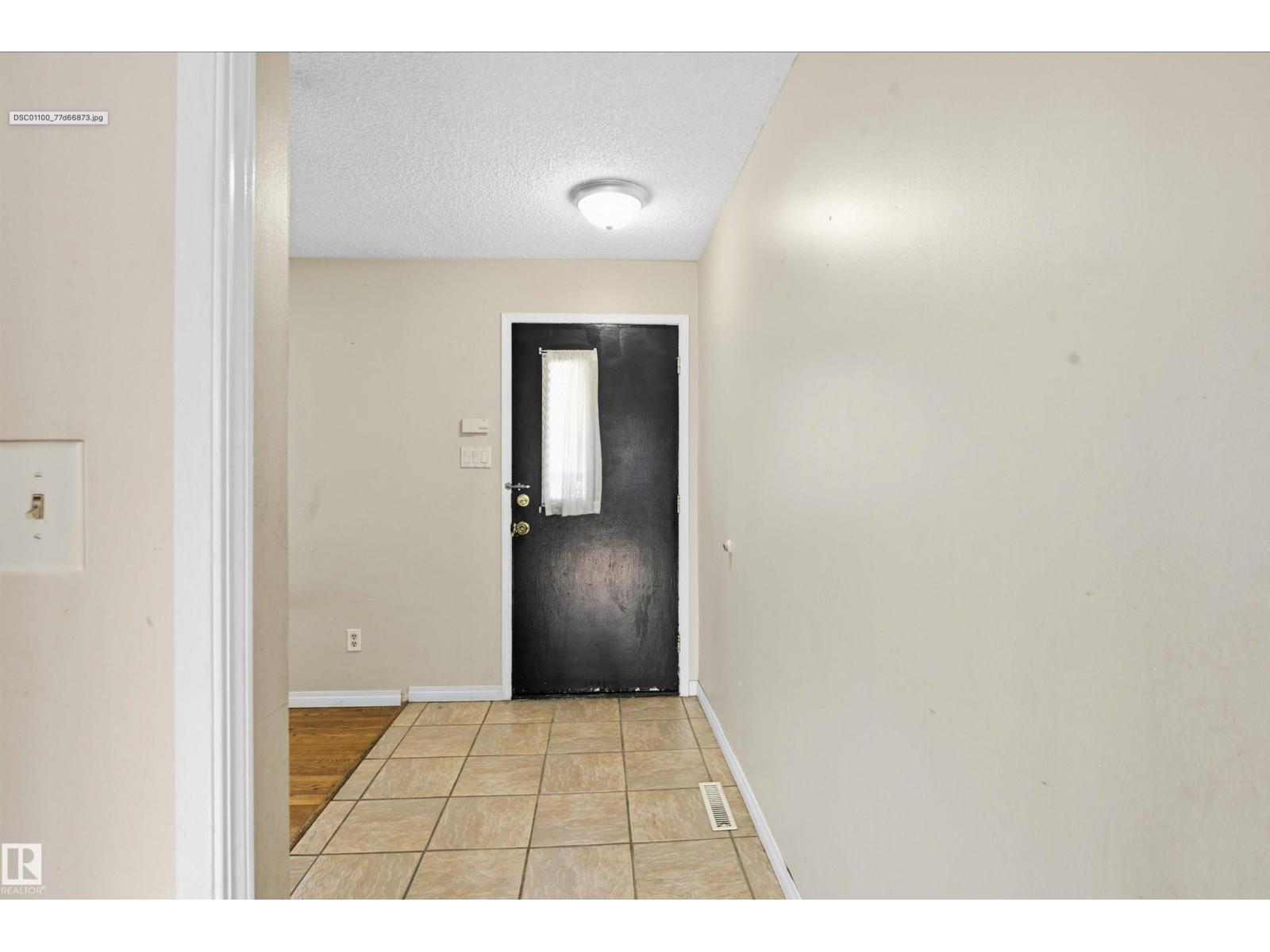 13604 90A ST NW