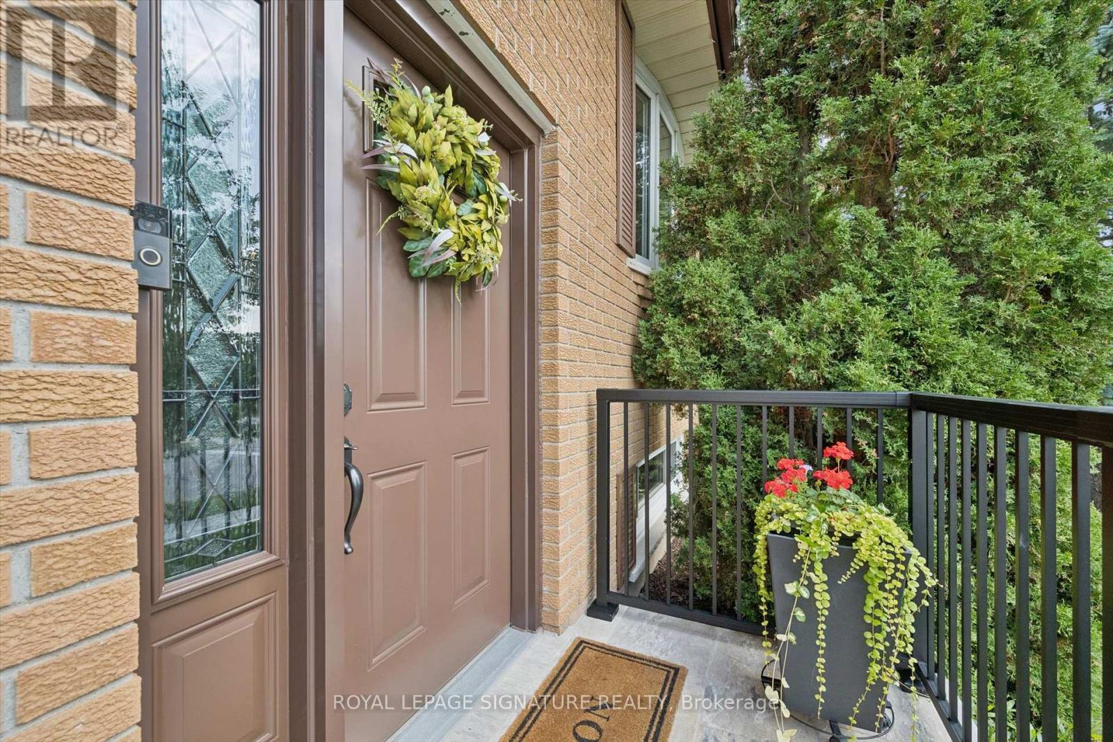 590 FERN ROAD
