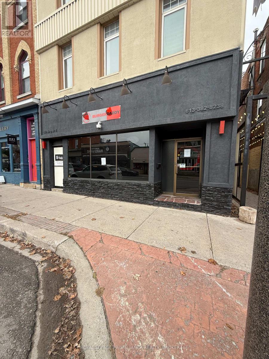 138 KING STREET E