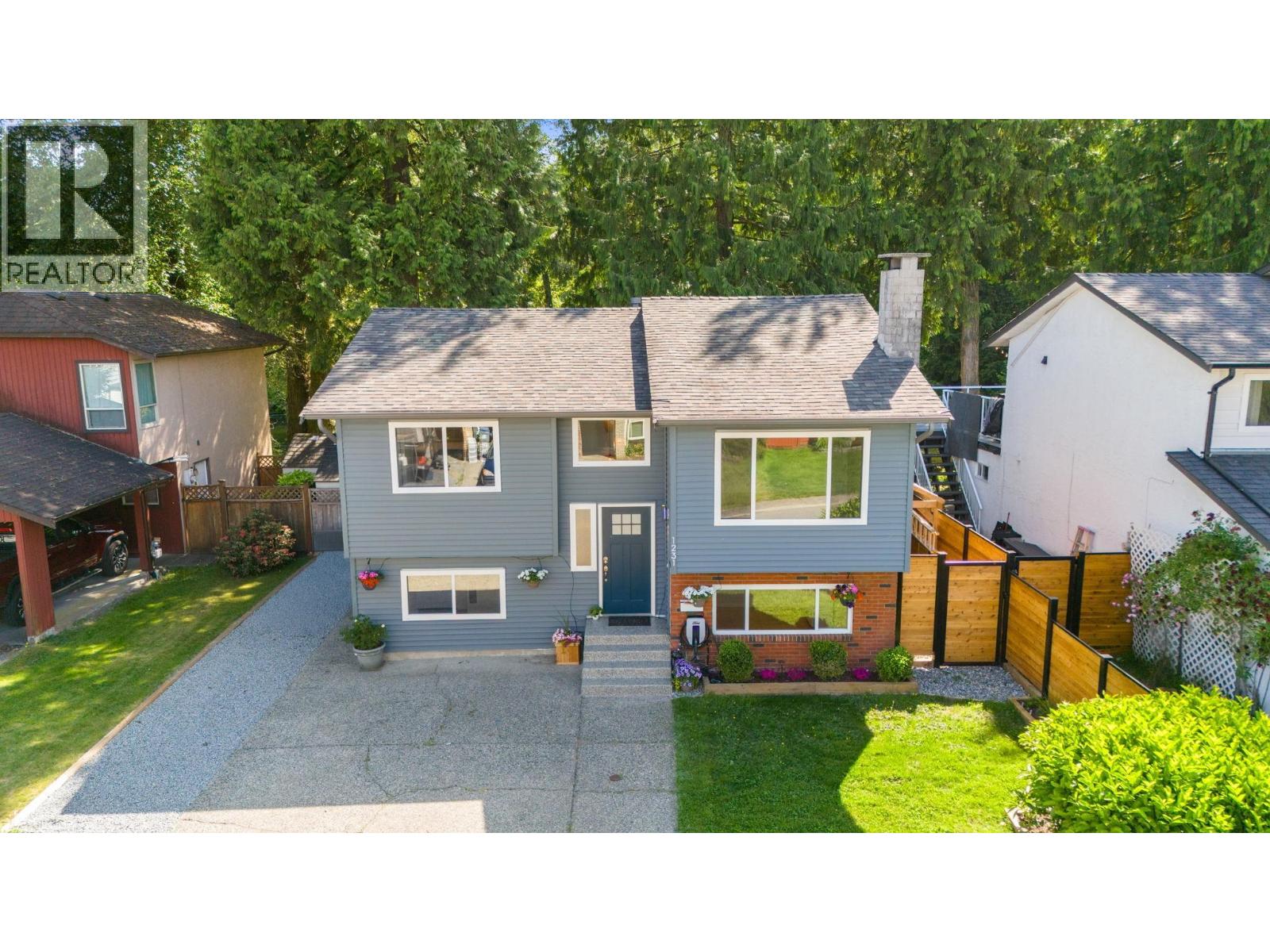 1231 RIVER DRIVE