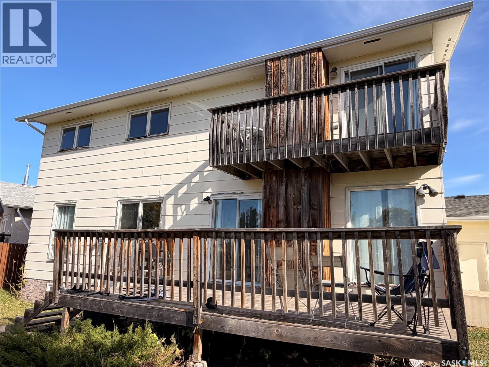 56 Dunfield CRESCENT