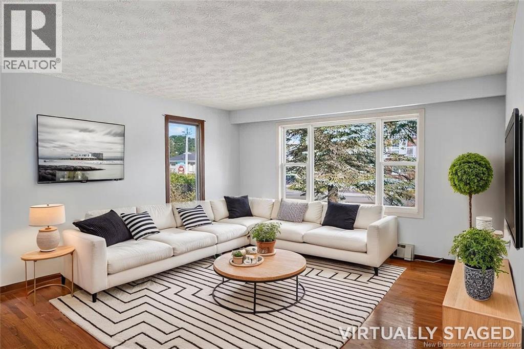 19 Woodward Avenue - Photo 4