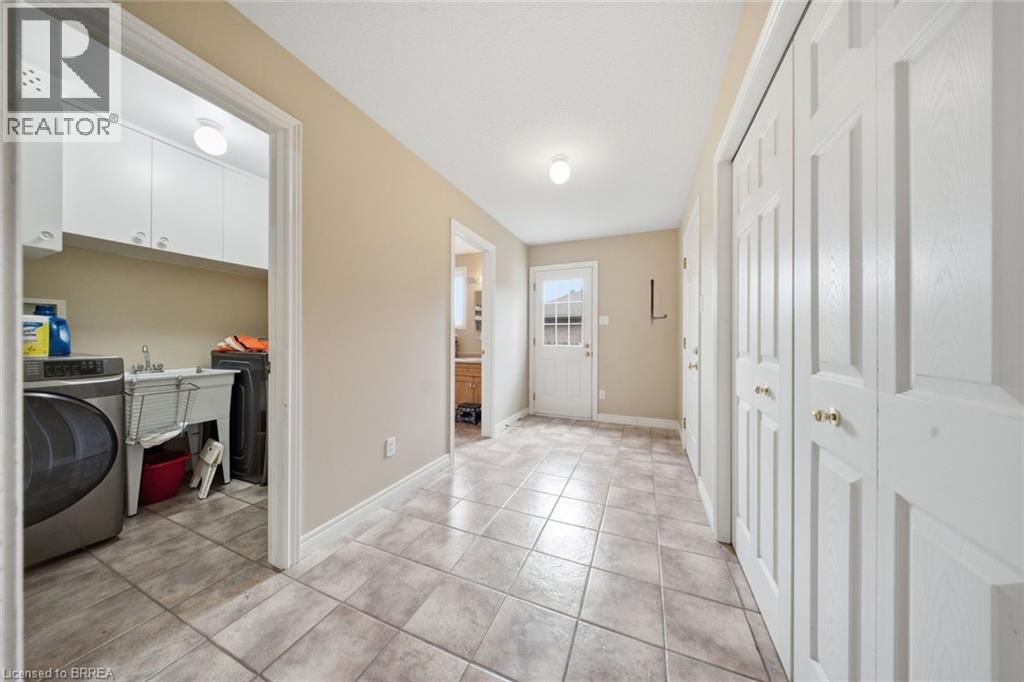 61 SUNNYSIDE Drive