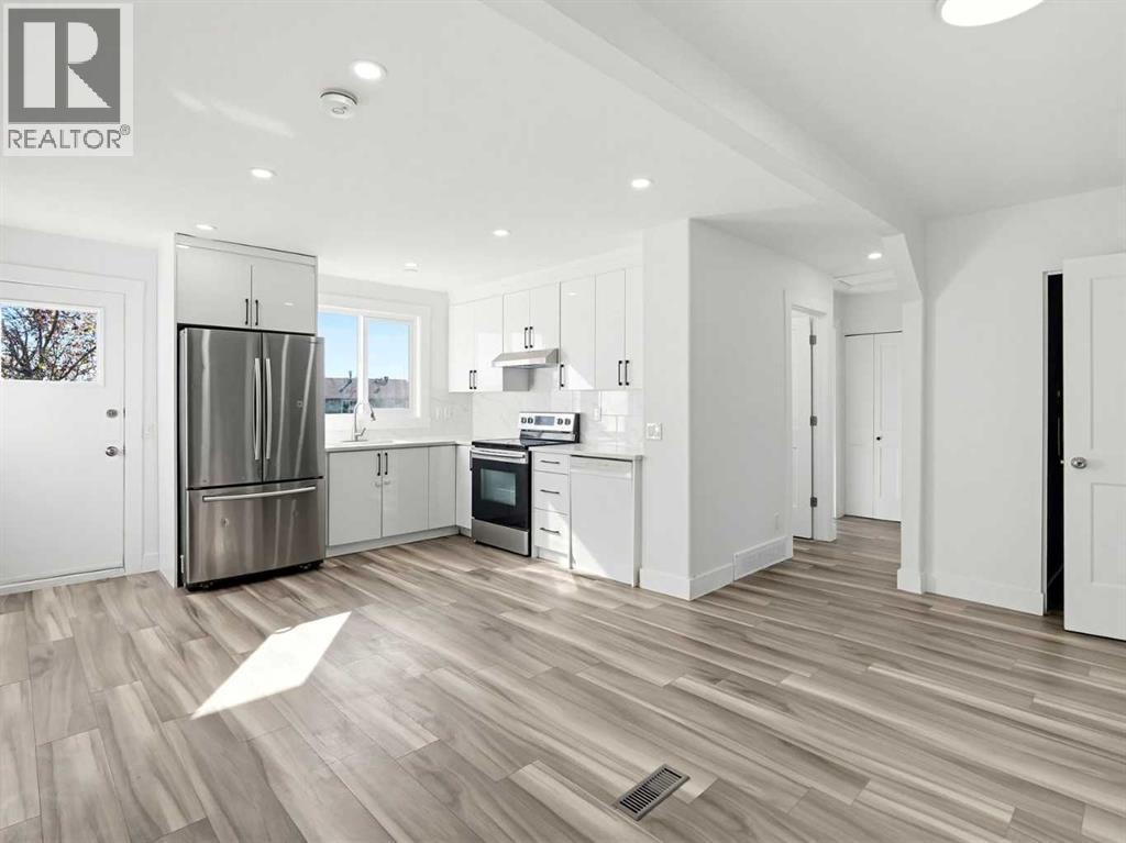 215 Rundlecairn Road NE