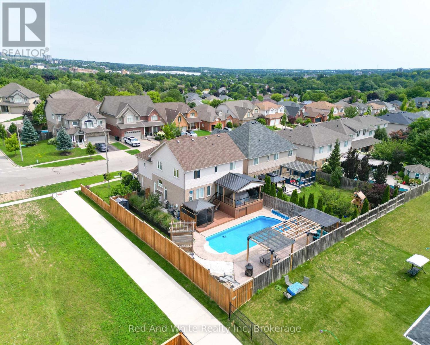 167 WESTCLIFF WAY