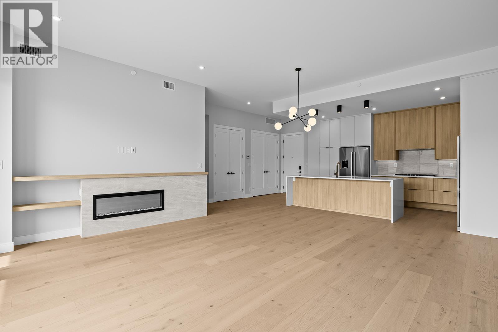 75 Predator Ridge Drive Unit# 604