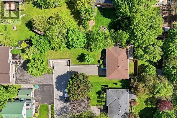 52 Grand Ave, Caledonia, ON 2