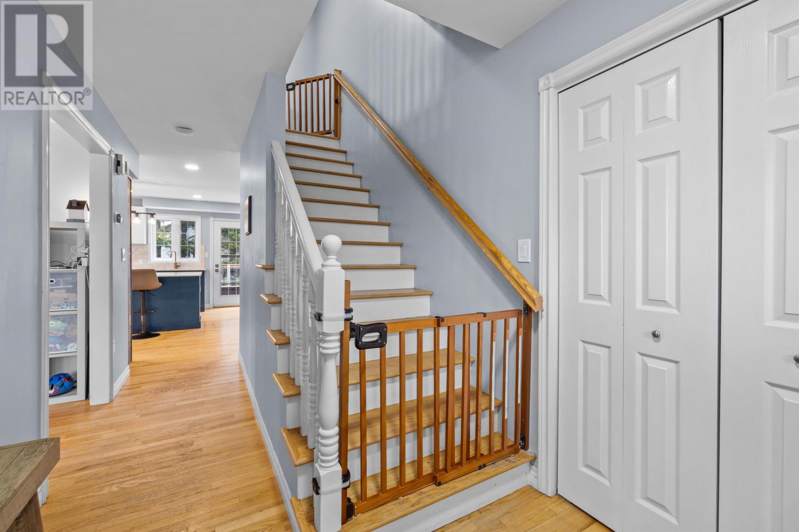 113 GREENSVIEW Drive - Photo 3