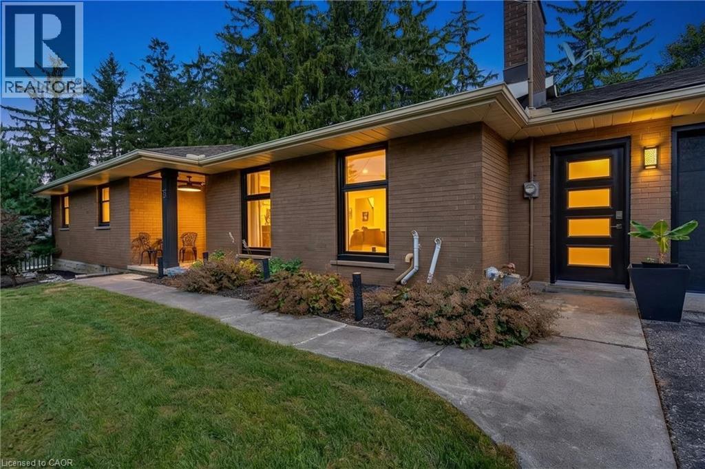 7 SHADYWOOD Lane