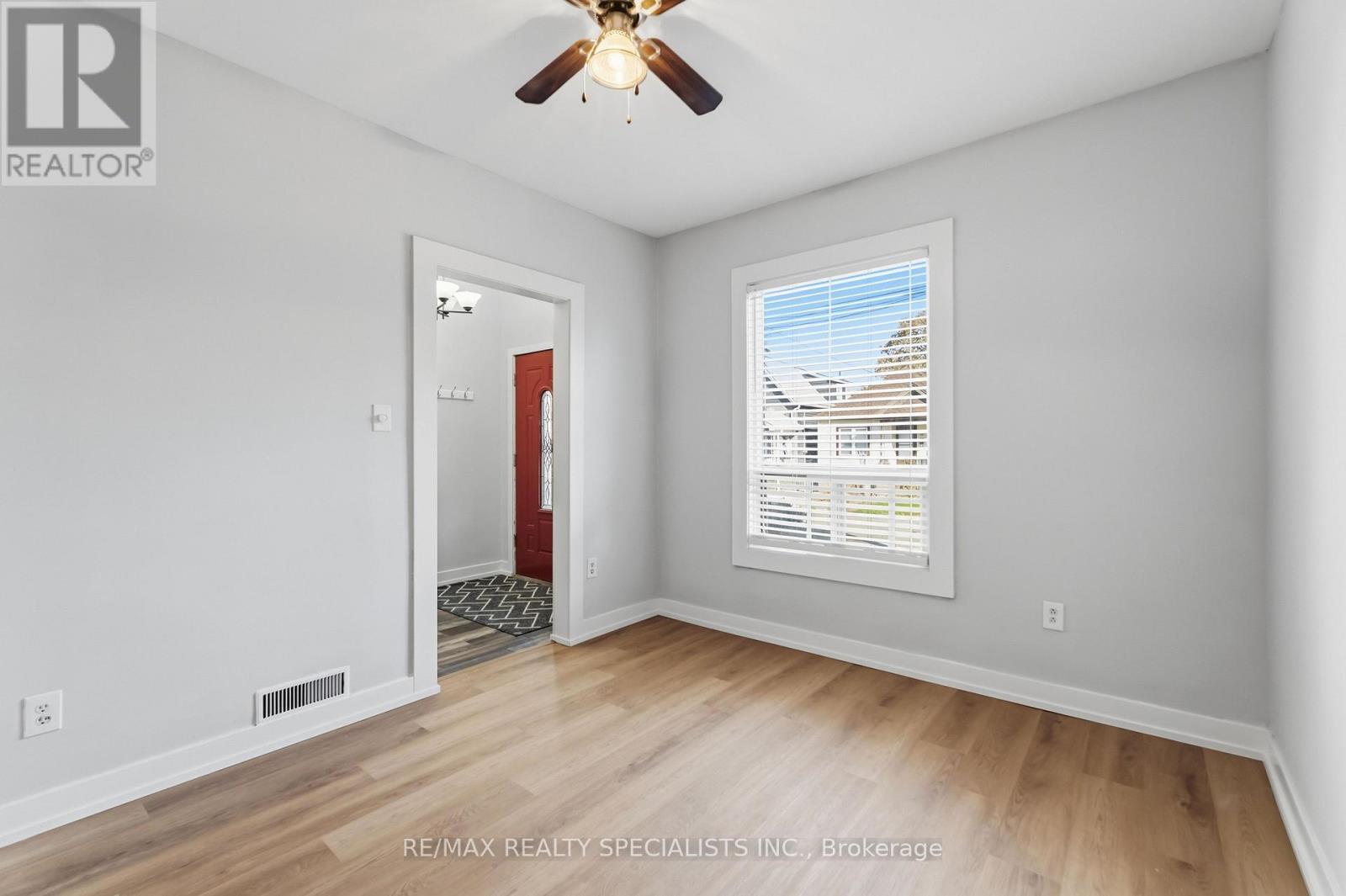 74 CAMBRIDGE AVENUE