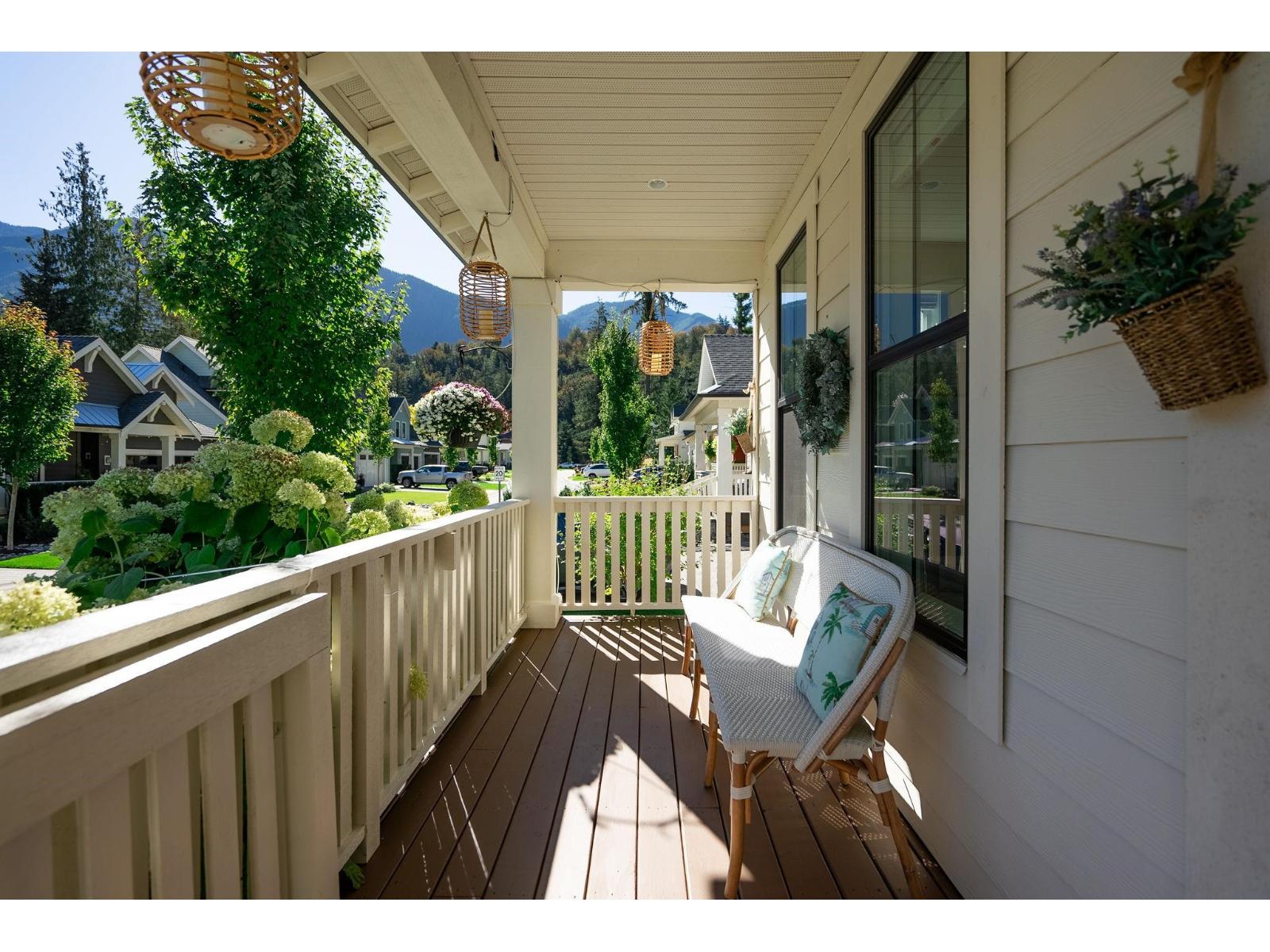 1837 FROSST CREEK CROSSING, Cultus Lake South