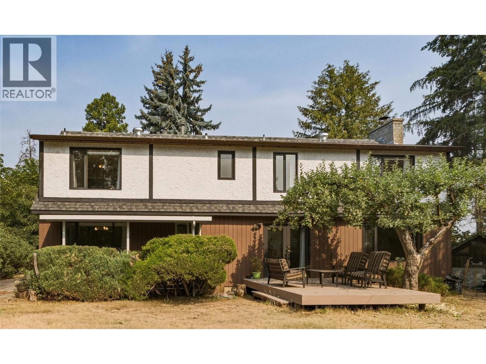7603 De Jong Drive