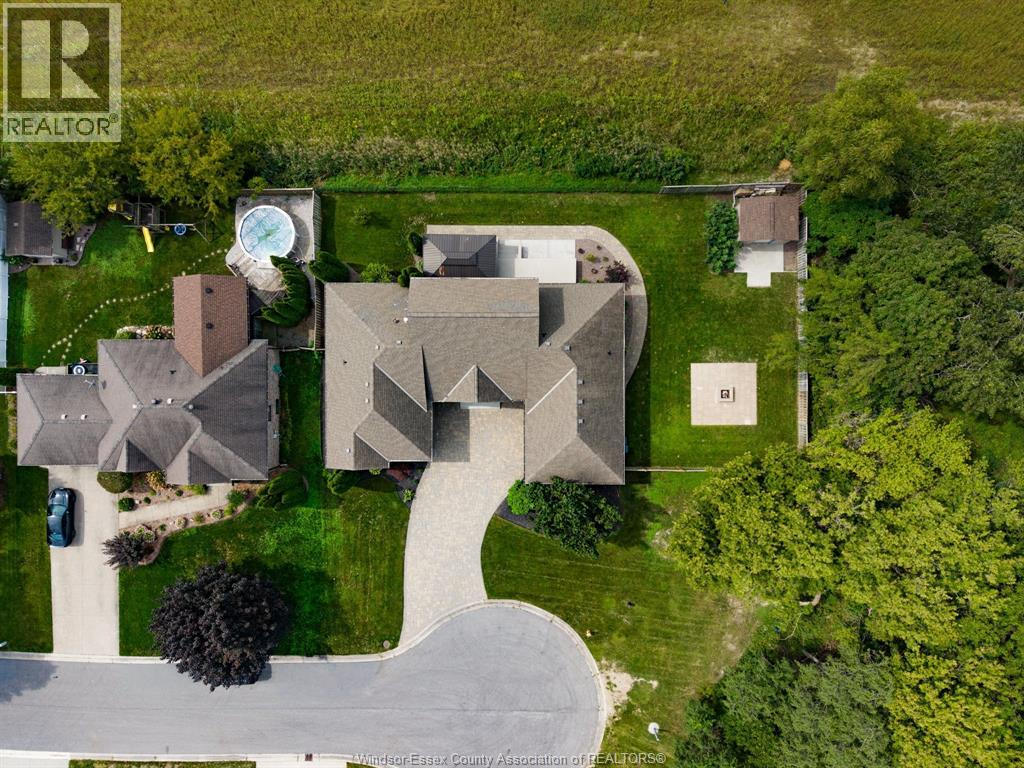 1715 KAVANAUGH