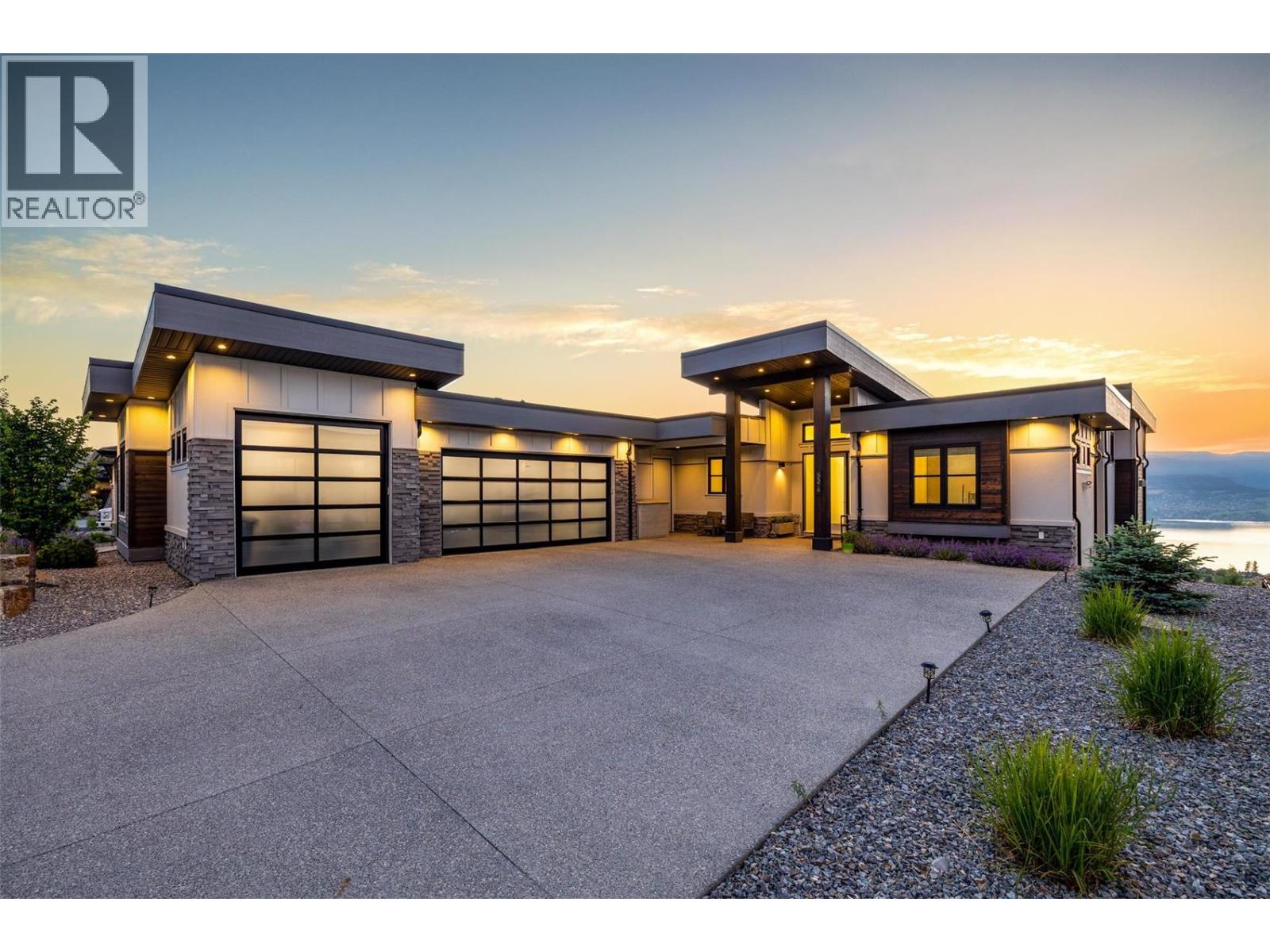 5576 Upper Mission Drive