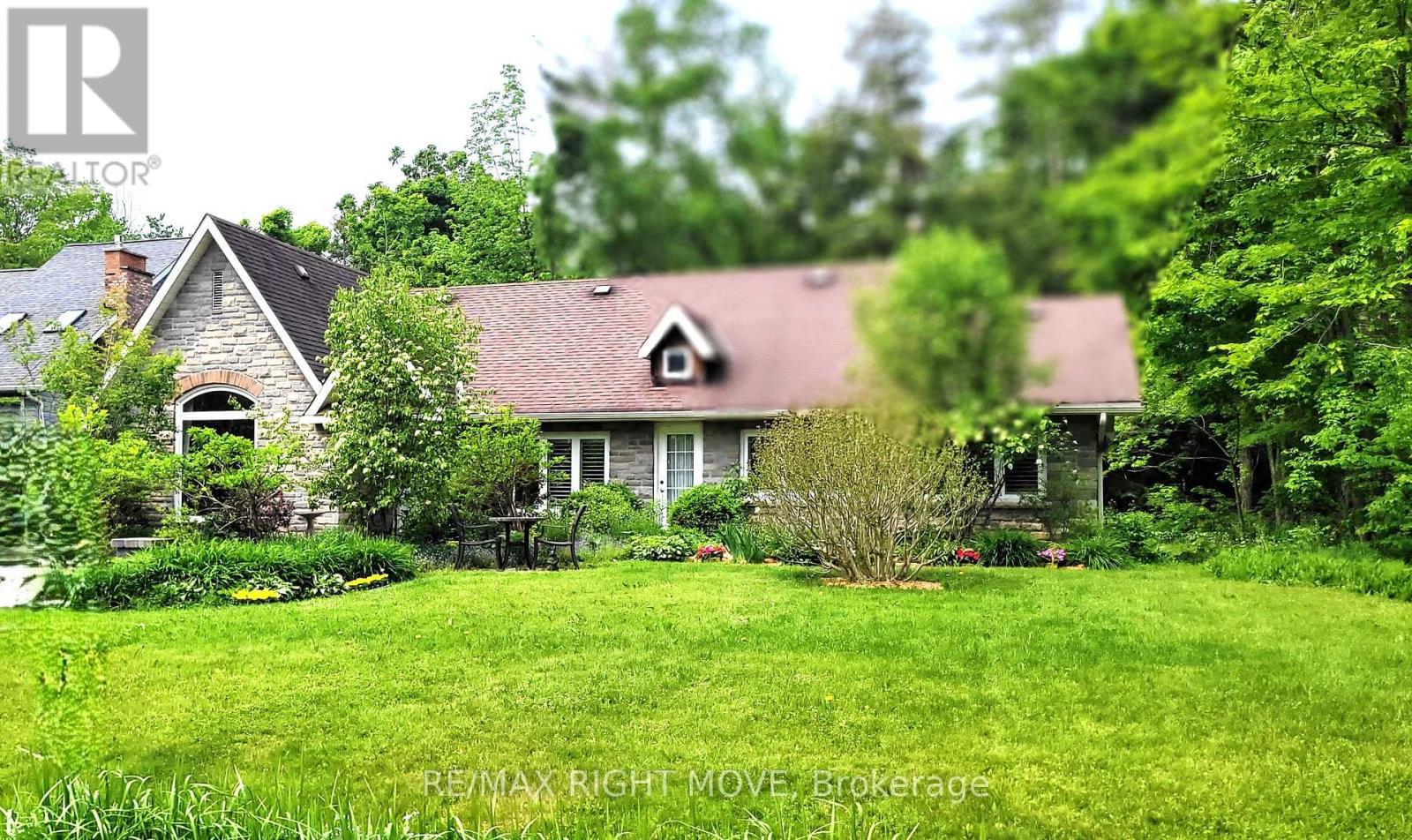 3528 GLENHAVEN BEACH ROAD