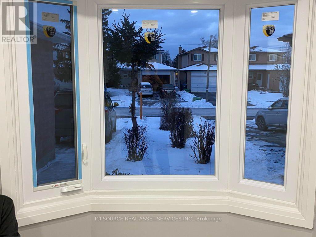 77 NEWBRIDGE CRESCENT