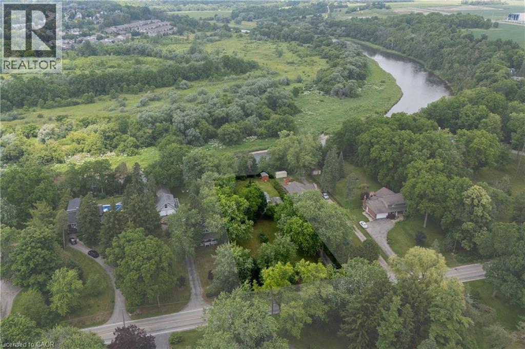 176 RIVERBANK Drive